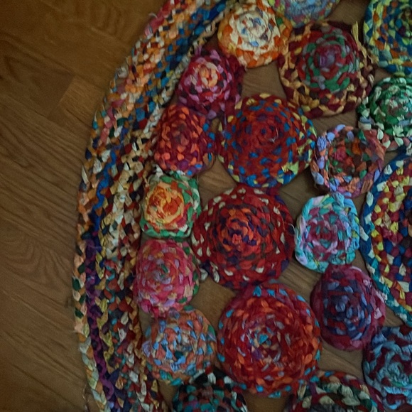 Large 47” Colorful Round Rag Rug - Good Condition - Picture 7 of 11